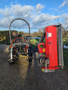 Desbrozadora de Martillos Hidráulica de Desplazamiento Lateral de Alta Calidad, Equipo Montado en Tractor para Mantenimiento de Campos y Gestión de Residuos ¡Compre Ahora! - Product Image 5