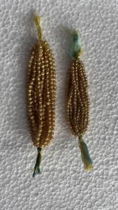 ลูกปัดแก้วสีทองเงางามสำหรับเครื่องประดับและงานฝีมือแบบ DIY ลูกปัดแก้วสีทองเมทัลลิกจำนวนมากสำหรับบรรจุลูกปัดและอุปกรณ์เสริมกล่องบรรจุ - Product Image 5