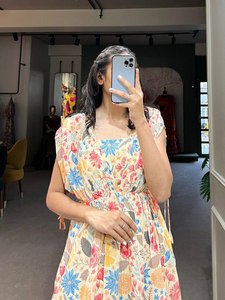 Vestido largo Anarkali Kurtis para boda, vestido de fiesta con estampado de Georgette para función de boda, trabajo de hilo Kurti - Product Image 2