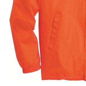 Veste coupe-vent brodée personnalisée, design sur mesure, imperméable, respirante, écologique, printemps - Product Image 3