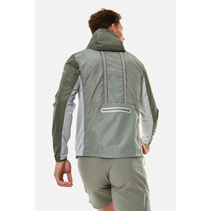 Producto de ropa deportiva superior de alta calidad 2025 fabricado en Pakistán, precio al por mayor, entrenamiento cómodo para hombres hecho a medida - Product Image 2