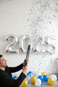 Novedad: Cañón de Confeti Plateado Metálico, Ideal para Bodas, Cumpleaños, Año Nuevo, Navidad y Fiestas. Venta al por Mayor, España - Product Image 5