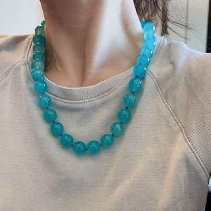 Élégant collier de perles à trois couches et de perles turquoise pour femmes bijoux de mode fabriqués à la main collier de mariée avec rond brillant - Product Image 2