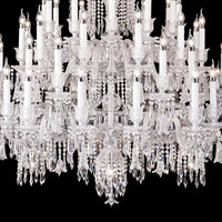 Grand lustre européen à 73 lumières en cristal Asfour pour musée, hôtel, hall d'entrée, foyer, éclairage Baccarat