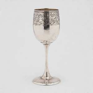 DivineGlint, cáliz sagrado de latón antiguo, Copa Vintage hecha a mano para vino de comunión para decoraciones navideñas de Iglesia - Product Image 6