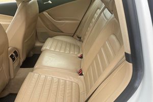 รถมือสอง พวงมาลัยซ้าย/ขวา ปี 2008 โฟล์คสวาเกน พาสสาท วีอาร์6 แวกอน 4โมชั่น - Product Image 5