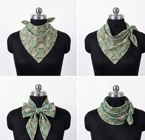 Pañuelo Cuadrado Indio con Estampado Floral, Hecho a Mano con Técnica de Bloques, 21x21 Pulgadas, 100% Algodón, Duradero y Transpirable, para Mujer - Product Image 2