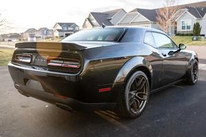 2023 pour Dodge Challenger SRT Hellcat Redeye utilisé avec des sièges en cuir arrière de direction gauche - Product Image 3