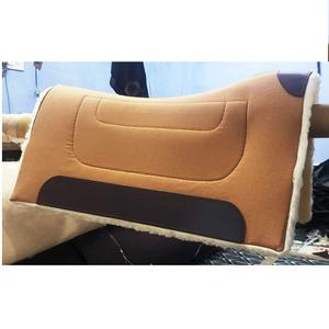 แผ่นรองอานม้าแบบตะวันตกพรีเมี่ยมหนังแท้ดีไซน์คลาสสิกพร้อมผ้าฝ้ายโพลีคอตตอนผู้ผลิตขายส่ง - Product Image 4