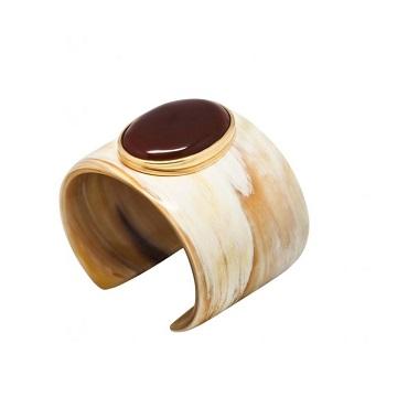 ตามที่แสดง