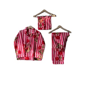 Nieuwkomer Puur Katoenen Slaapkleding Nachtkleding Handblock Bedrukt Alle Maten Vrouw Sexy Korte En Lange Pyjama 'S Set - Product Image 1