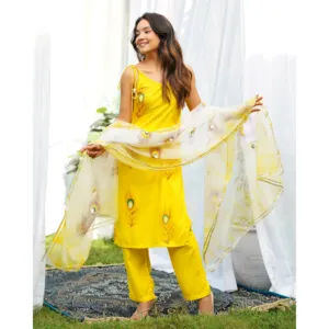 Conjunto de traje Morpankh amarillo para mujer, estilo vintage, tradicional, étnico, tejido de rayón, bordado liso, de secado rápido, holgado, festivo - Product Image 2