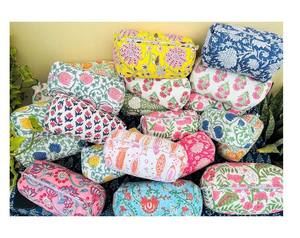 3pcs Quilted Toiletry Bags Hand Block <b>Makeup</b> Bag Cosmetic Bag Travel Pouch <b>Case</b> Floral Toiletry <b>Organizer</b> Zipper Closure.pouch - Product Image 1