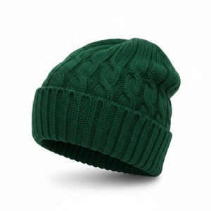 Bonnet en acrylique tricoté à la machine et bonnet uni tendance pour homme, broderie personnalisée, bonnet pour l'extérieur - Product Image 2
