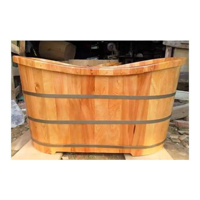 Décor salle de bain traditionnelle avec baignoire autoportante en bois meilleure vente du vietnam 99GD