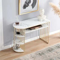 Console en métal de décoration de couloir d'entrée au design de luxe avec dessus en marbre noir Table console à cadre doré