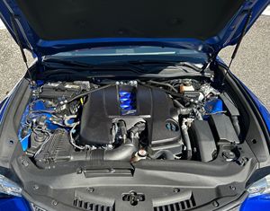 Lexus RC F 2017 Usado, 19900 Millas, 1 Dueño, Motor V8, Paquete Premium, Color Azul Mica Ultrasónico - Product Image 6