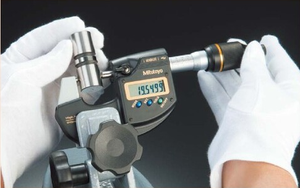 Micromètre métallique portable de haute précision, outil de mesure en ligne unique et très satisfaisant, précision de 0,5 m, résolution de 0,0001 mm, MITUTOYO - Product Image 3