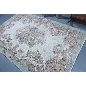 Tapis turc 5,5x8,5 pieds, tapis vintage, tapis en laine vert à motifs floraux - Product Image 4