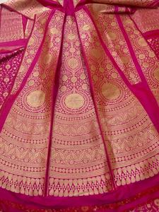 Tela de seda brocada de primera calidad para bufandas de saris Kurtis-Vestido de saris brocados impresos tradicionales-Proveedor textil al por mayor - Product Image 3