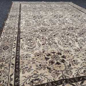 Turkish Area Rug 0.6x10.3 ft, <b>Brown</b> White Floral Rug <b>Wool</b> - Product Image 5