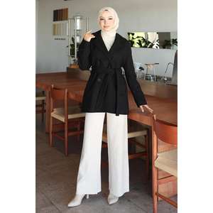 เสื้อโค้ทขนสัตว์สีดำสำหรับผู้หญิง รุ่น Mega Merchant แต่งกระดุม สไตล์ลำลอง น้ำหนักใยขน 150-200 กรัม รุ่น 105649 - Product Image 1