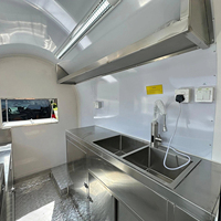 Remolque Móvil de Comida Estilizado en Venta, Carrito Totalmente Equipado para Helados y Aperitivos Fritos, con Energía Integrada, Camión de Concesiones Resistente a la Corrosión