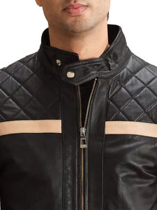Vente en gros Veste en cuir avec logo personnalisé pour hommes Veste de moto en cuir véritable rouge respirante et coupe-vent avec écusson - Product Image 2