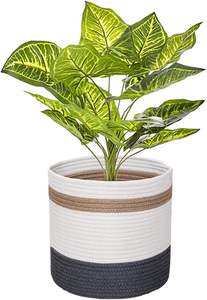 Jardinière en corde macramé pour la présentation de plantes d'intérieur décoratives, rehaussant l'intérieur avec un charme artisanal - Product Image 2