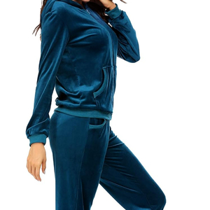 Winter hooded hood <b>suit</b> Velvet Tracksuit women's Track <b>Suit</b> Sets Custom <b>Jogging</b> <b>Suits</b> women's hoodies and trousers sets - Product Image 2