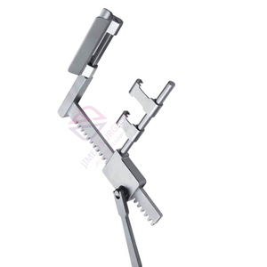 Écarteur manuel réutilisable à lames en acier inoxydable pour chirurgie cardiovasculaire et thoracique - Product Image 1