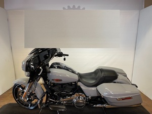 Nueva Motocicleta Deportiva Harley Touring 2024 - Product Image 2