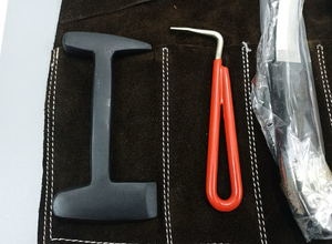 Ensemble d'instruments vétérinaires équins professionnels de qualité supérieure, réutilisables, certifiés CE, kit d'outils de maréchal-ferrant pour chevaux, kit de toilettage, pince à sabots - Product Image 2