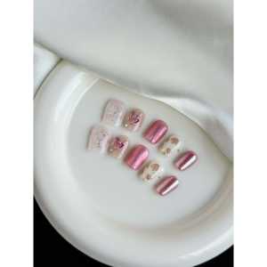 Pink Poetry Press on Nail Art, Elegante Diseño Rosa para Uñas con Estilo - Product Image 1