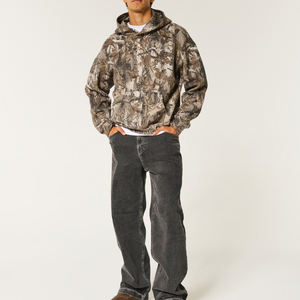 ชุดวอร์มลายพรางแบบซิปเต็มตัวสำหรับผู้ชาย ลายพรางป่า กางเกงวอร์มทรงโอเวอร์ไซส์เนื้อหนา และเสื้อฮู้ดครอป ชุดวอร์มผู้ชาย - Product Image 4