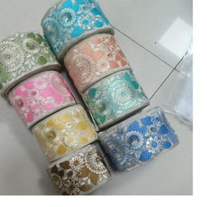 ริบบิ้นปักลายดอกไม้ตามสั่งด้วยเครื่องจักรความกว้าง3นิ้วและมีแปดสีสำหรับชุดแต่งงานเพื่อขายต่อ - Product Image 1