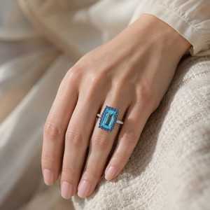 Anello da Donna in Lega Azzurra con Rettangolo Lungo, Gioiello Classico da Zhejiang - Product Image 3