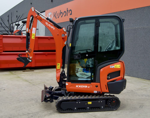 Mini-excavatrice Kubota KX019-4 haute performance, 1,8 tonne, mini-excavatrice d'origine, chenilles en caoutchouc, diesel, aménagement paysager, ferme, jardin - Product Image 1