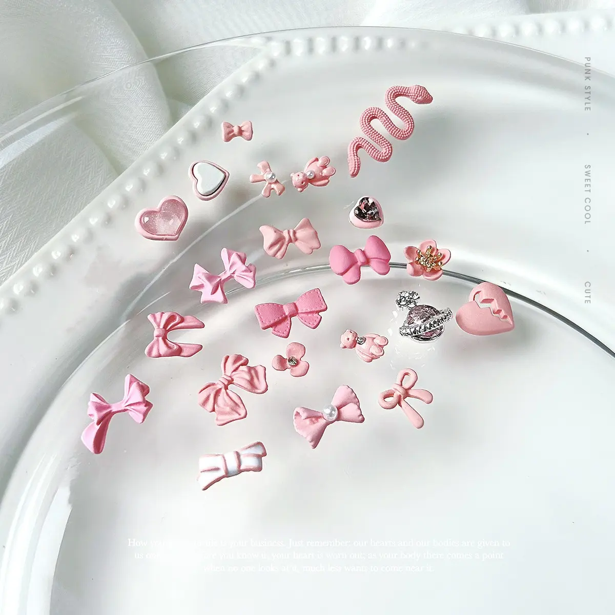 Diamantes de imitación kawaii de color caramelo, abalorios para uñas con lazo rosa, suministros para uñas, decoración