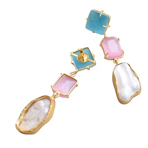 Pendientes de Racimo de Latón Premium, Chapados en Oro, con Perla y Piedra Semipreciosa Natural, Textura Mate de Latón, Estilo Moderno y Vanguardista - Product Image 4