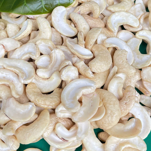 Good Quality W180,W240,W320 <b>Cashew</b> <b>Nuts</b> <b>Cashew</b> <b>Nuts</b> Wholesale From Manufacture Santigo - Product Image 1