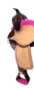 Selle de cheval en cuir véritable occidental de qualité supérieure et ensemble de selle de baril avec pointe de cheval assortie disponible à la vente en Inde - Product Image 3