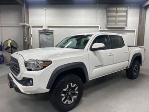 Toyota Tacoma TRD Pro Double Cab 4x4 de 2020, en bon état et bien entretenue - Product Image 4
