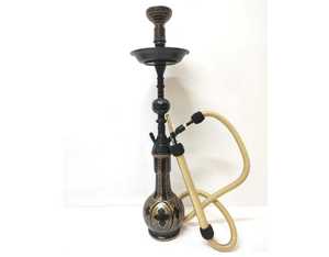 Distribuidor de Shisha de vidrio de jarrones de narguile de calidad superior Juego pintado a mano Diseño floral negro y dorado disponible con logotipo personalizado - Product Image 4