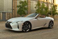 Voiture d'occasion luxueuse et abordable, Lexus LC 500 Cabriolet 2021, prête à être expédiée
