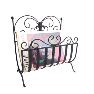 Porta Revistas Vintage de Metal Perforado, Estantes y Soportes de Almacenamiento Negros para Oficina en Casa, Porta Revistas - Product Image 1