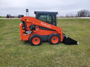 Cargadora Compacta Kubota SSV65 2025 - Cargadora Compacta de Elevación Vertical de 65 HP para Construcción y Agricultura - Product Image 4