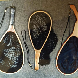 Filet d'atterrissage de pêche à la mouche en plein air Filet à truite Cadre en bois avec filet en caoutchouc Filet coulé à la main Thor Filet de pêche à la truite - Product Image 1