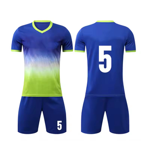 ชุดฟุตบอลชาย พิมพ์ลาย ทนทาน เสื้อและกางเกงขาสั้น รับผลิตแบบ OEM/ODM ชุดทีมกีฬาสำหรับผู้ใหญ่ ผ้าสแปนเด็กซ์/โพลีเอสเตอร์ - Product Image 1