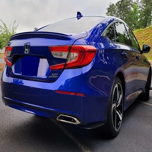 ¡Oferta Imperdible! Honda Accord 2019 impecable, transmisión manual de 6 velocidades, motor 2.0T, sedán de lujo con tapicería de cuero Katzkin personalizada - Product Image 2